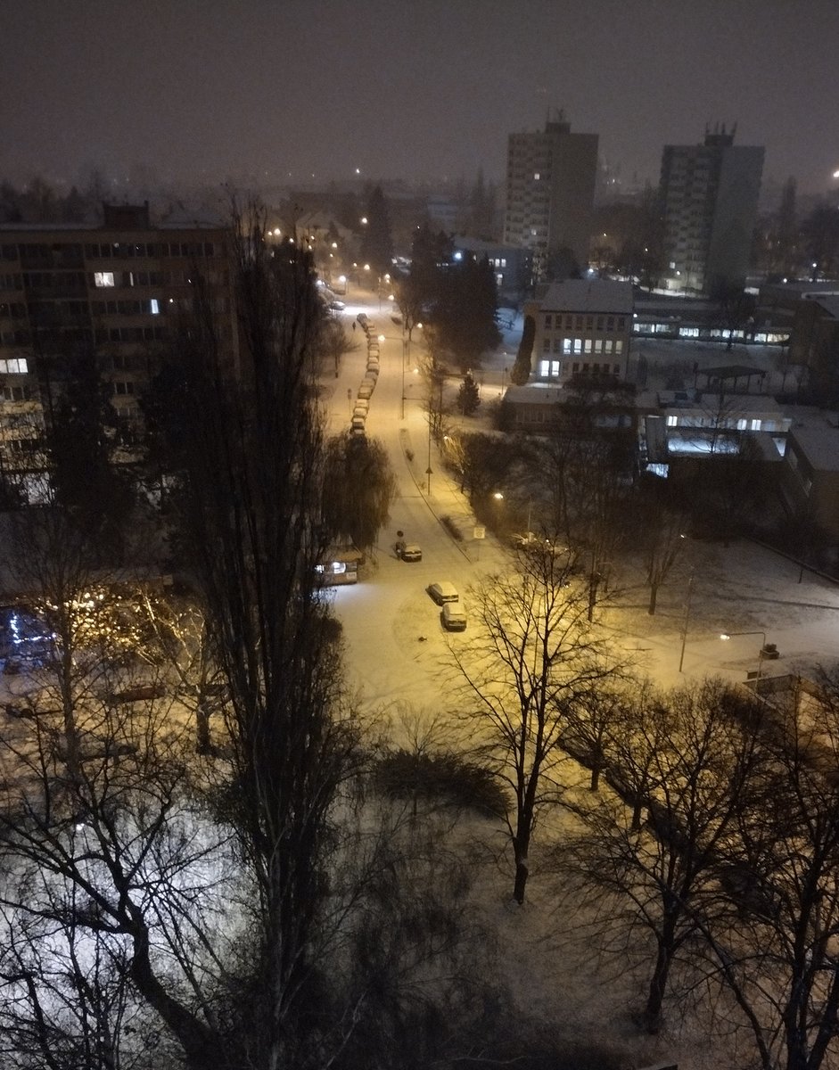 Pavol's tweet photo. First snow is here, in central Bohemia. https://t.co/Is0g0TRmvG
