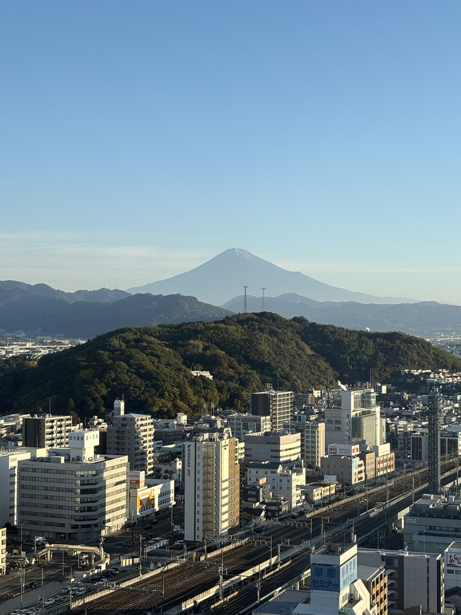 aochan_kouchan's tweet image. 静岡、藤枝お世話になりました🙇‍♂️
次来る時は、もっと強くなって来ます🙋‍♂️
では、これにて静岡撤収します✈️

 #鳥栖サポ藤枝遠征
＃サガン鳥栖 
＃ONEHEART