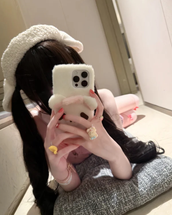 marad333333's tweet photo. 周一坏＞︿＜ #萝莉 #反差萝莉 https://t.co/BNG7Feuz1A
