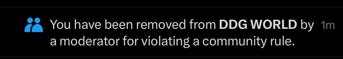 Gr3atClipz's tweet photo. Never trolling this nigga again bruh lmfao sent my ass to the gulag for this😭😭✌🏾 https://t.co/dGKkB6ZvS6