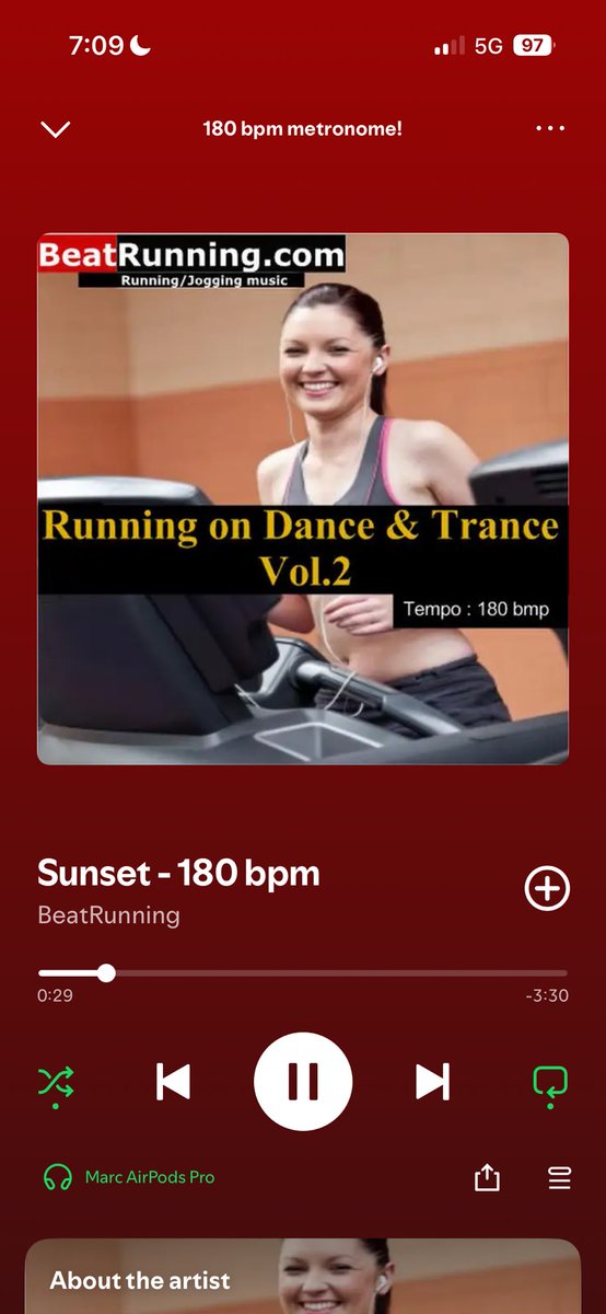 11日目:

 180bpmのプレイリストを発見。私のジャンルではないけど、メトロノームよりはいいかも。