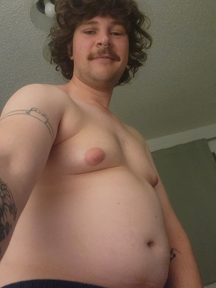 FattenedFern's tweet photo. Been a minute, but still beefy and ready to grow https://t.co/7LYrUGrPZa