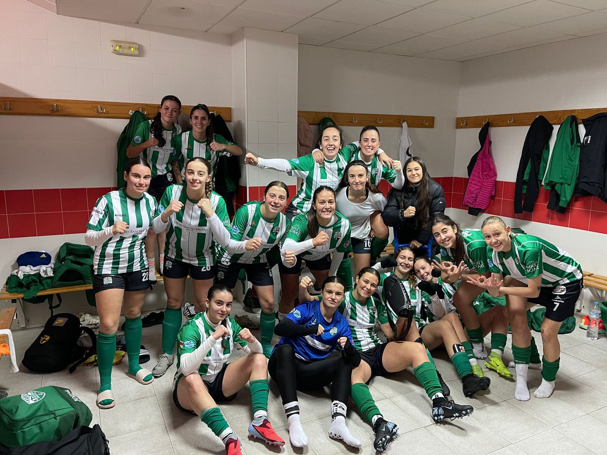 +3 con el fresquito🥶💚🪄
+5⚽️🪄
Este es el camino mis verdes🚀