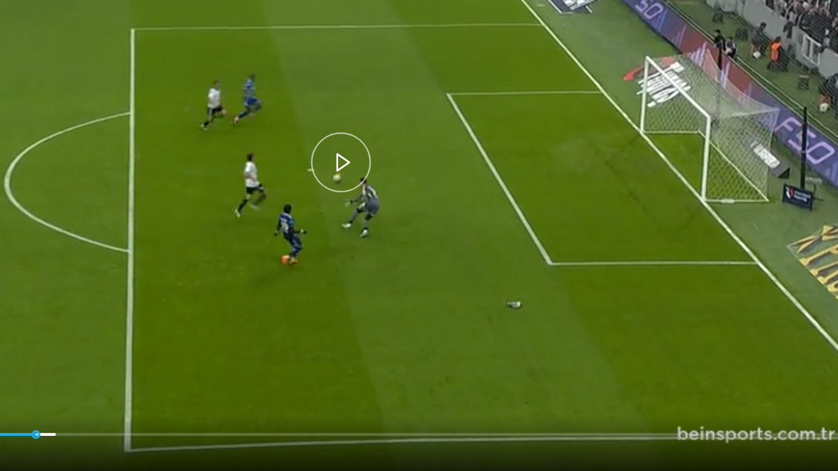 Samsun'un golünde ofsaytı Süleyman Seba bozuyor buz gibi golü yemişler #BJKvSAM