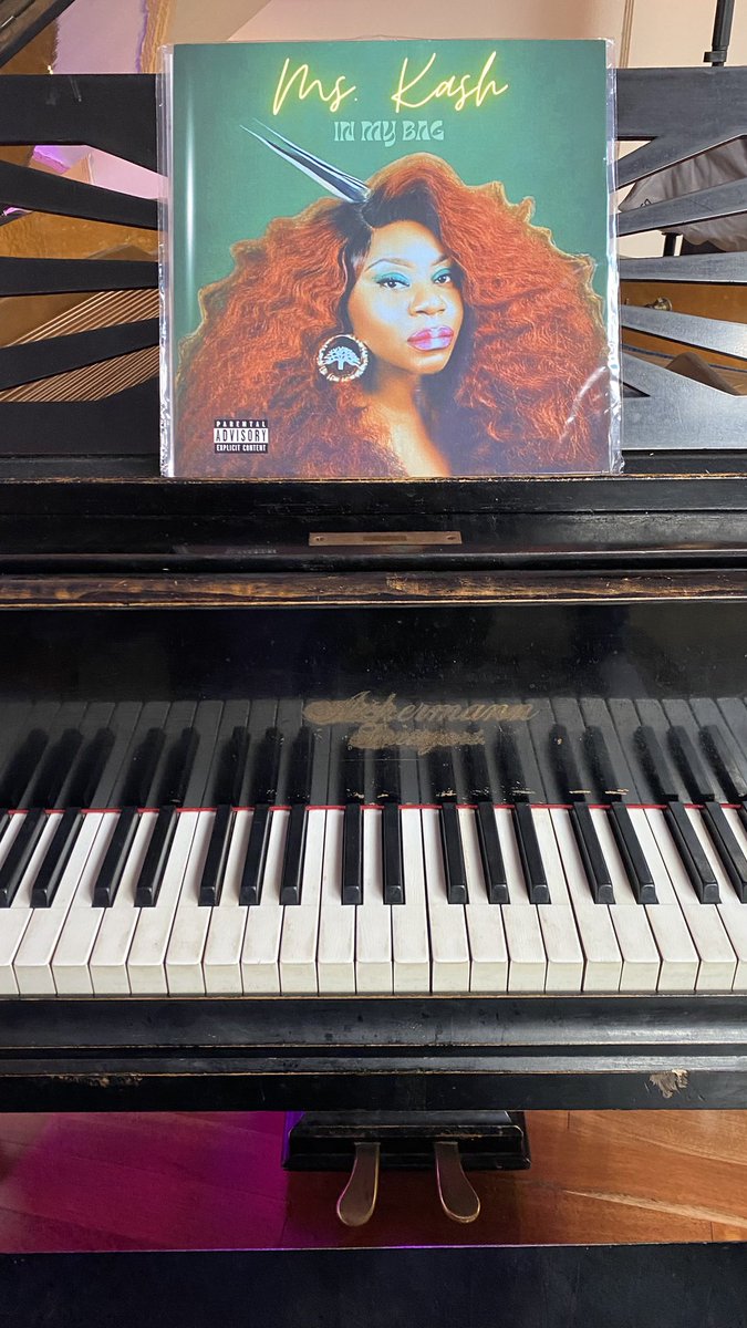 “In My Bag” Limited Edition Vinyl available now! 💿 mskash.bandcamp.com/album/in-my-bag