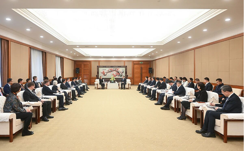 Austria in Chengdu tweet media