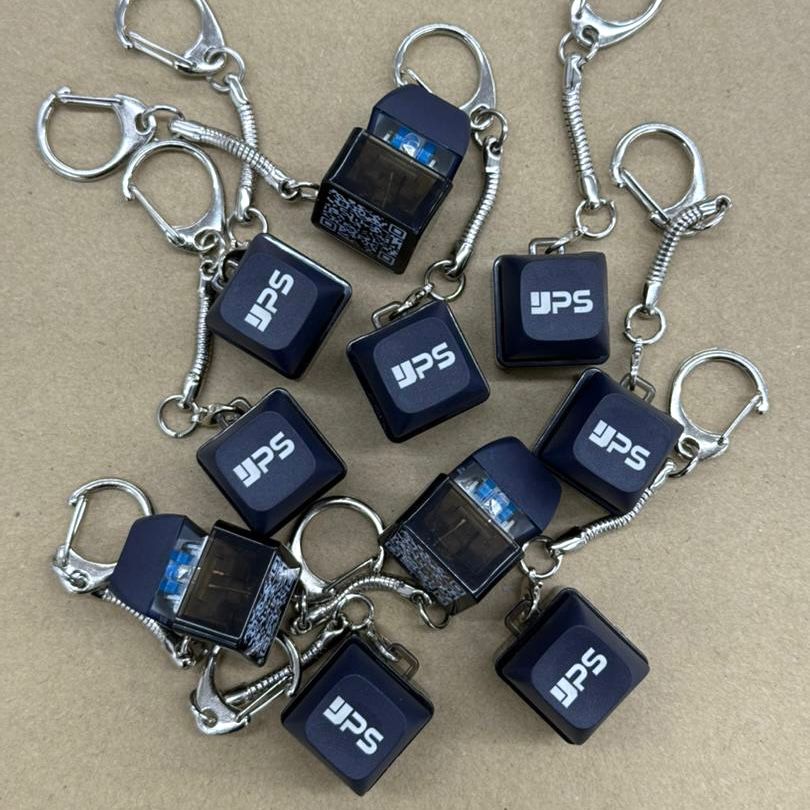 goblintechkeys's tweet image. Proud to sponsor the upcoming pickleball tournament with our custom LED clicky fidget keychains! 🔥

Each one has event branding + a QR code for quick access to tournament info.
Good luck to all the players 🏓💪
#goblintechkeys #pickleball #fidget #customswag