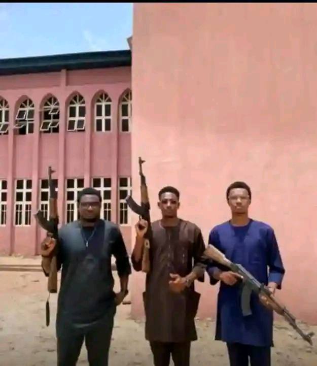 I endorse this move. If the corrupt Nigerian government fails to protect you, defend yourselves at any cost. If someone tries to take your life because you do not embrace his or her extreme religious views, fight back. legally owning an assault rifle or sword is never a sin!!!