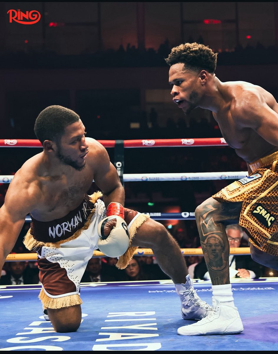 SUPERJUDAH's tweet photo. 33-0 Stop Playing Wit My GodSon #TeamHaney #IToldYallSuccers #WBO #DeeBoDev https://t.co/8K1K961FL3