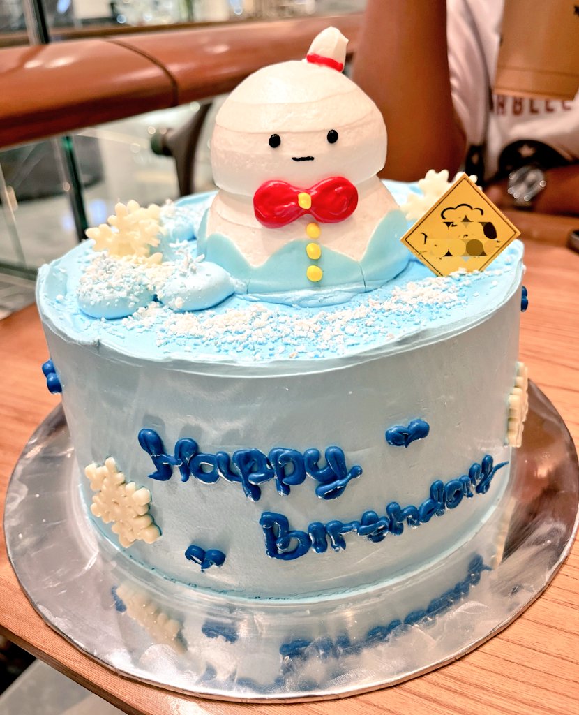 i4lishen's tweet image. today it&apos;s my day! 💋  i&apos;m super excited for my bday cake, sooo this is the results! so cute isn&apos;t? 🥺 hope i can share the cake for all of you 😩