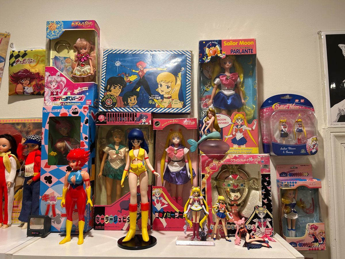 retrosofa's tweet image. Redoing the top display.