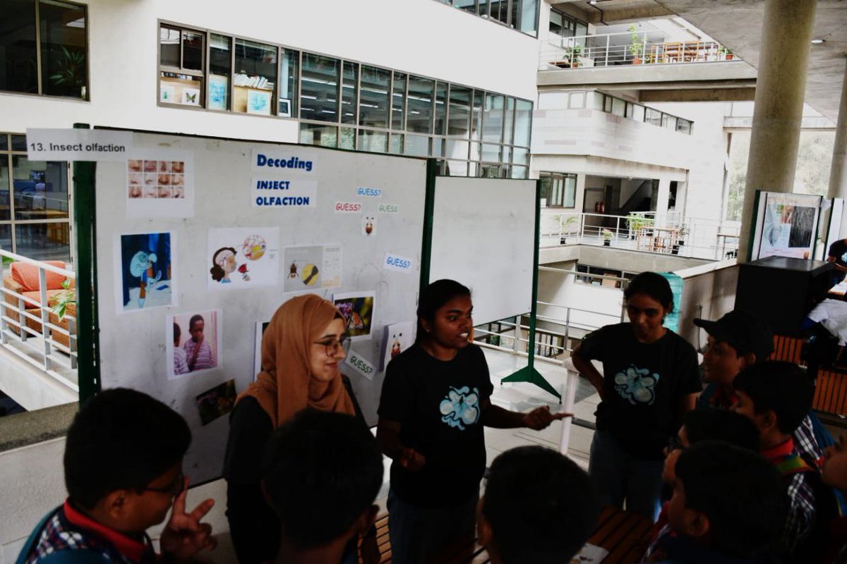 PKVLab_InStem's tweet photo. Our lab members volunteered in Moth day organized by DIM/SUM at NCBS Bangalore #ScienceCommunication #Mothday #StudentInteraction #Bengaluru https://t.co/E1A2E6S7OU