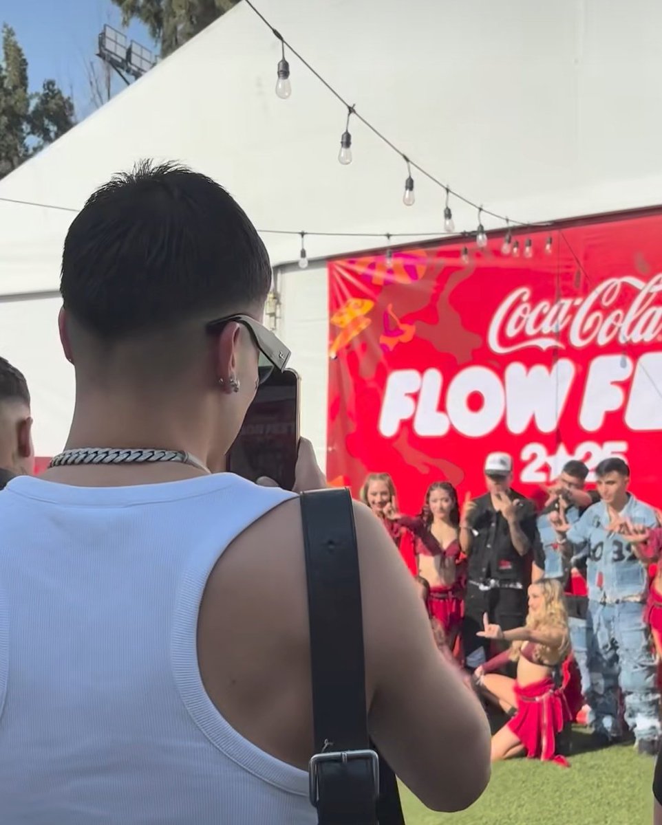 efectocd9's tweet image. Ok pero un amigo como Fer, es lo que todos necesitamos en nuestra vida 🫂