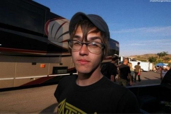 11CEC0LD's tweet image. ੈ✩‧₊˚ intro !!!
                  ice  ◡̈   sixteen
      #edtwt  .ᐟ 
she / her
                ⋆˚࿔
                 ㅤ♡ + ⟳  to be moots 
non-edtwt pls dnf :( i feel bad
#promotwt #shedtwt #edtwt #fobtwt #mcrtwt #ptvtwt