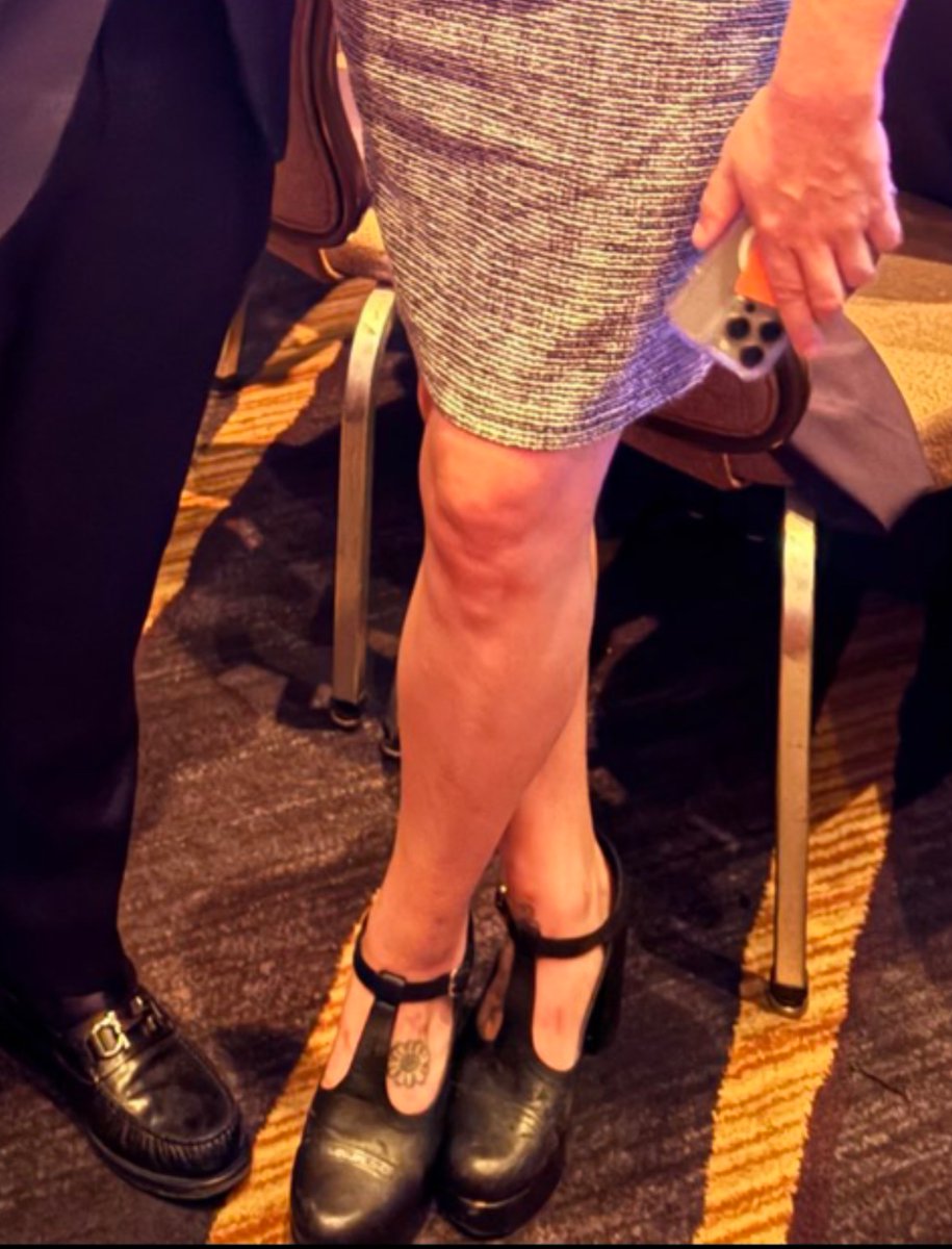 HowlingGrok's tweet image. South Padre ‘94 #txlege