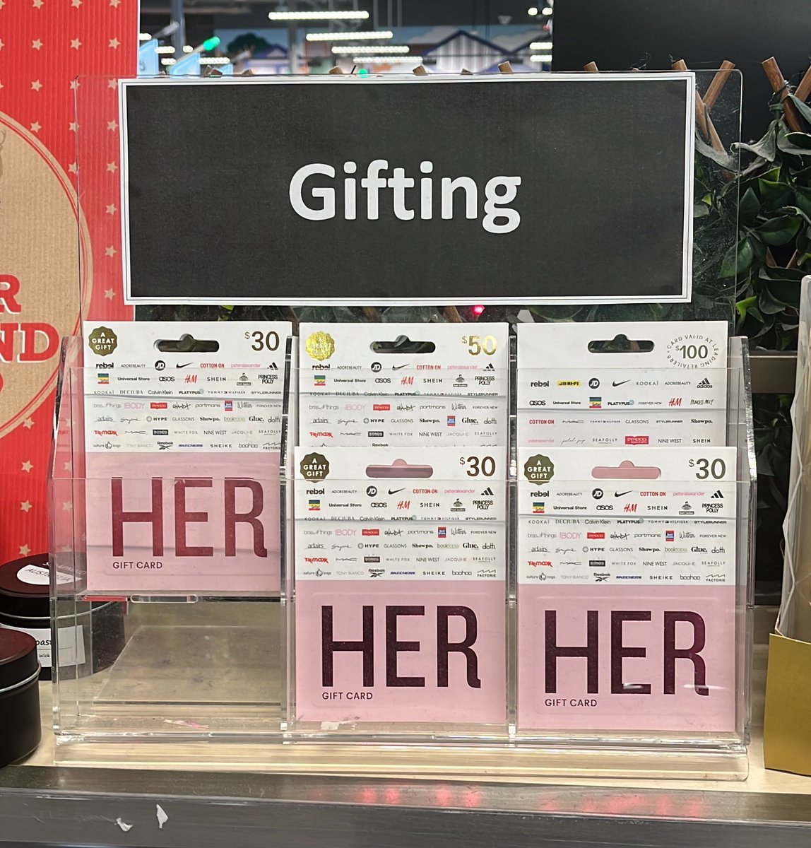 AussieGayLib's tweet image. Who’s tired of gift cards not giving a fuck about They/Them