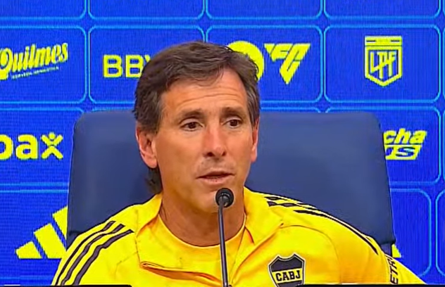 la12tuittera's tweet photo. 🗣️CLAUDIO ÚBEDA:

"La SIMPLEZA es SÚPER IMPORTANTE. Cuando tenés jugadores que saben jugar al fútbol es más viable para poder hacerla. Cuando empiezan a funcionar, se nota mucho más.

La simpleza nuestra es la manera de trabajar, de transmitir relacionarnos con el jugador, estar siempre cerca, entendemos cómo convivir con chicos de edades diferentes, en el fútbol actual, la relación jugador - cuerpo técnico tiene que ser muy buena, tiene que tener ida y vuelta, saber escuchar a los líderes, a los más grandes porque ellos tienen la visión de interactuar con el jugador, lo viví como jugador y lo hacemos permanentemente, nos sirve a todos".