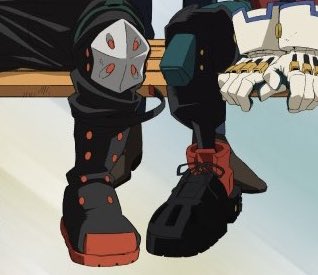 siempre me a parecido insana la diferencia de sus tobillos ?___?