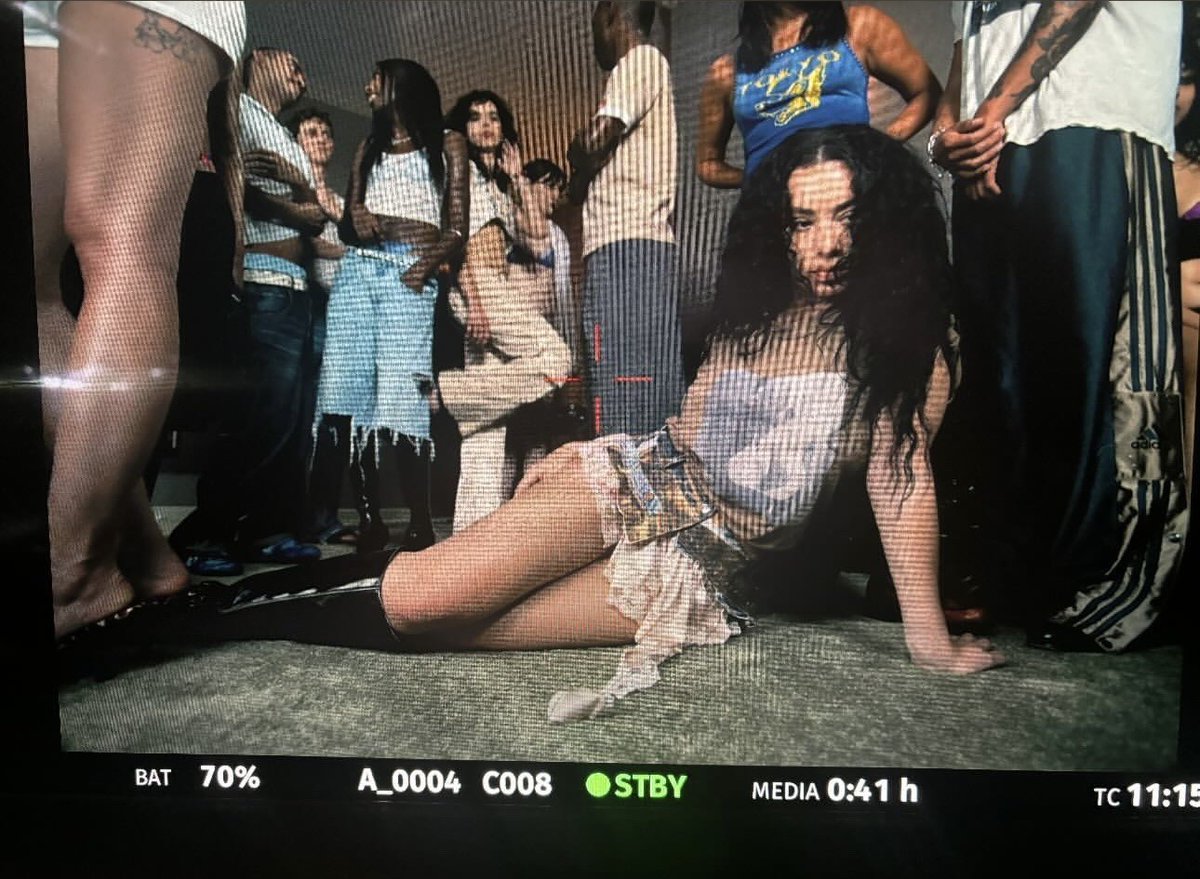 charli xcx archive (@xcxarchives) on Twitter photo 
