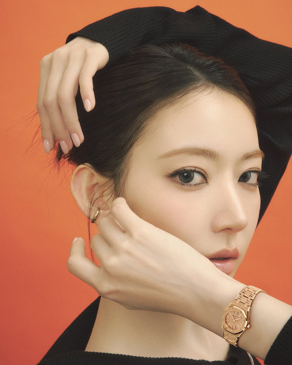 SAKURAが出会った“時の芸術”  
オーデマ ピゲ、ロイヤル オークの瞬き
vogue.co.jp/special-featur…

#PR