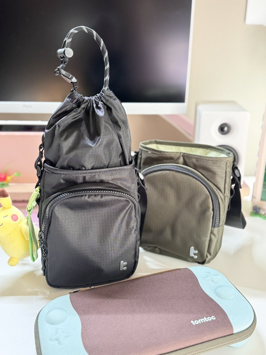 urixnigauri's tweet image. tomtoc様からいただいた【G50 Switch2 JoyCarry 遊びポーチ】✨️
元々Switch2用に開発されたからSwitch2がピッタリ入るサイズ感ჱ̒^.  ̫ .^
ペットボトルや長財布も入るから、最近お出かけする時は大体この子を使ってます！🍀
#PR #tomtoc