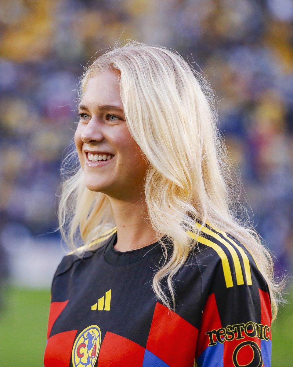 América Fem👑💛 tweet media