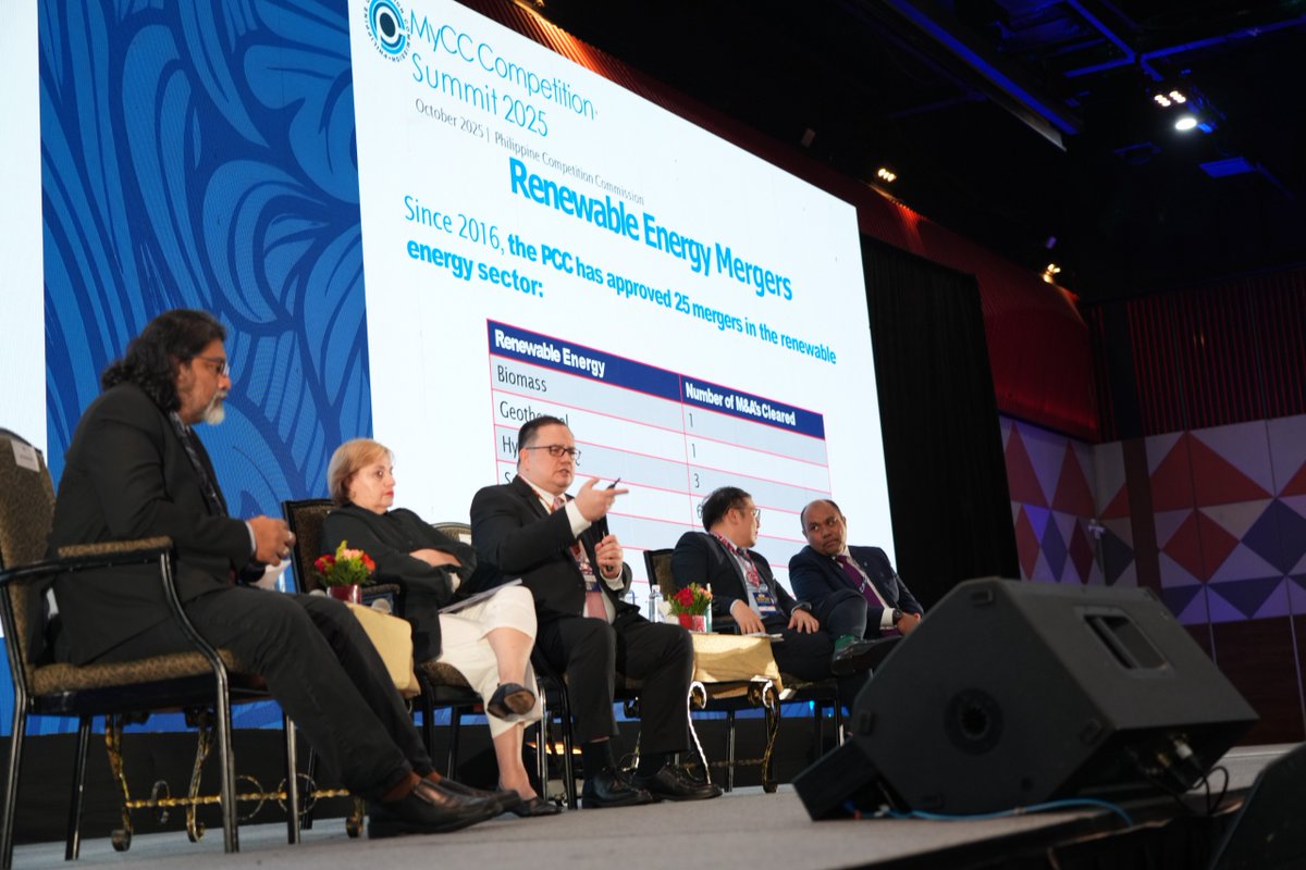 CompetitionPH's tweet image. PRESS RELEASE: PCC signs MoU with Malaysian counterpart at regional summit | Read more: bit.ly/PCC-MoUSigning…

#CompetitionPH #CompetitionMatters

(Photos courtesy of Malaysia Competition Commission)