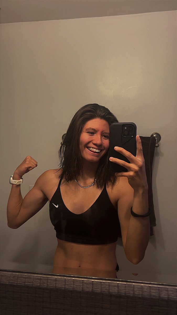 Winter workouts incoming🧊🤫