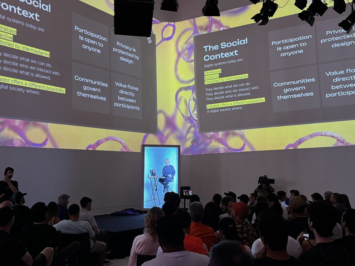 w3nguido's tweet image. Sharp Talks. Good Merch. Meet Friends.