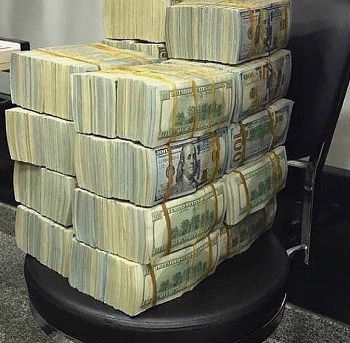 selinatasnim1's tweet image. Google is now paying $5000/month to use the Internet for 2-3 hours per day

You can also make, If you have:

1. Internet
2. Mobile
3. Time

Have prepared a guide for this
For absolutely FREE:

To get it:

Like and Retweet Reply with &quot;send&quot;

[Must be following so I will DM]