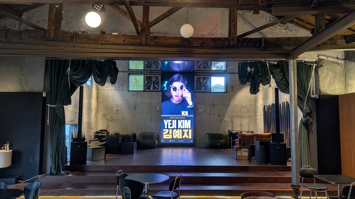 sapphiRe tweet media