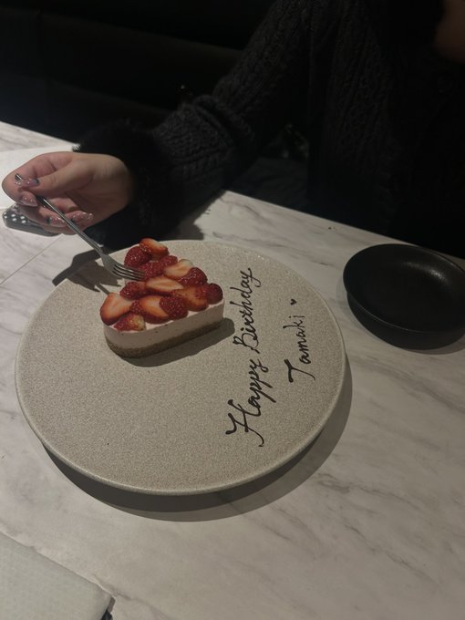 ファイブラウンジ　渋谷コンカフェのツイート