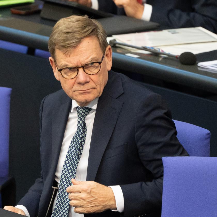 MichaelRoder9's tweet image. Wir alle haben gedacht eine größere personelle Fehlbesetzung als Baerbock für das Amt des Außenminister kann es nicht geben und dann kam Wadephul !