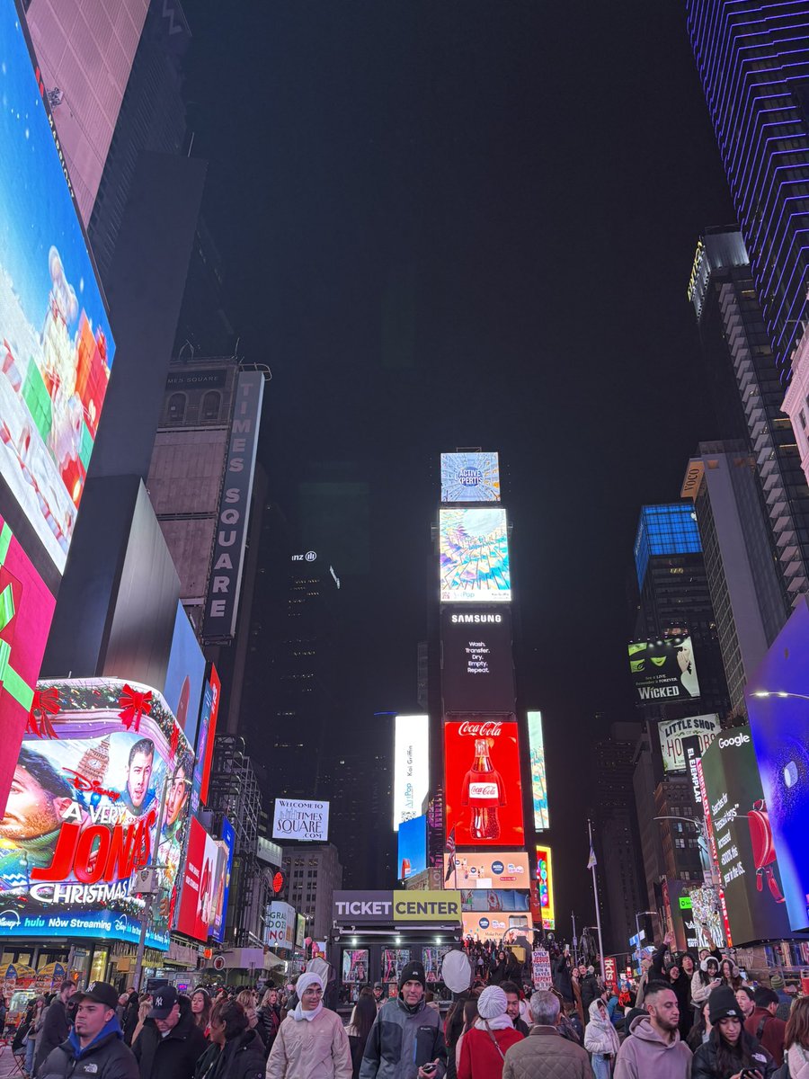 Zoe Pearman tweet media