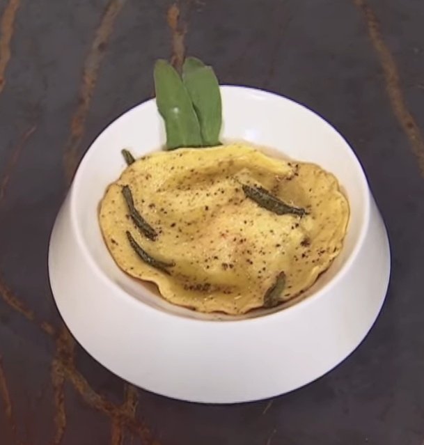 chismepicante12's tweet image. 🧑🏻‍🍳 RAVIOLON DE: @pelaokhe

#MasterChefCelebrity #MasterChef #MasterChefCelebrityAr  #MasterChefArgentina #Telefe #LAM