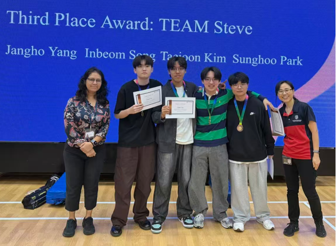 The Week Ahead (24 - 28 November 2025)
utahloy.cn/gz/news/the-we…

Next week brings more highlights including the Grade 9 theatre performances, and our Grade 12 students taking their graduation photos at the AIO. Our MS Touch Rugby team will compete at AISG on Saturday the 29th...