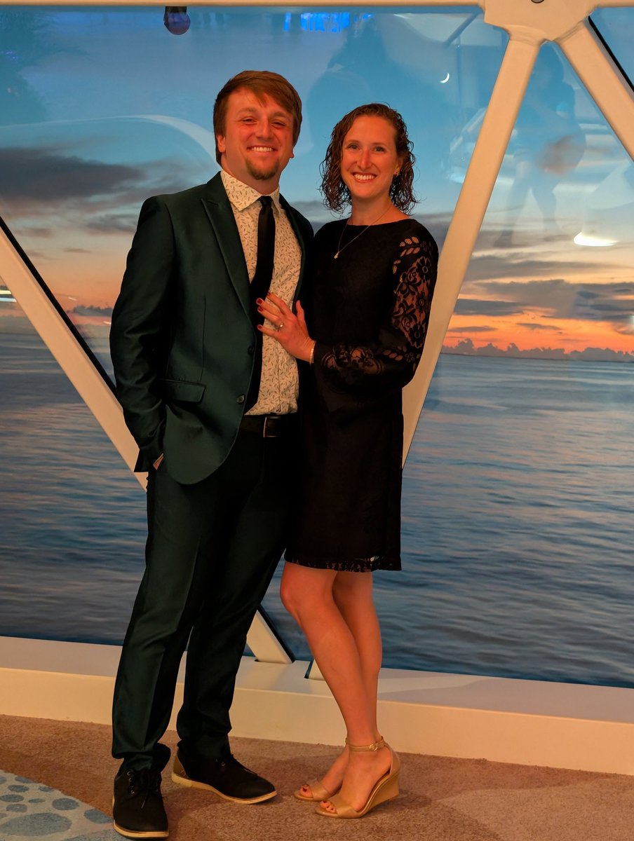 teej dv 🔭 tweet media