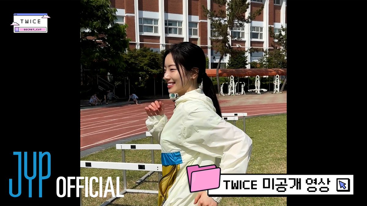 [📂Secret Cut] 29_임지은의 하루.mp4 ⏵ 영화 ‘전력질주’
[📂Secret Cut] 29_IM JIEUN's day.mp4 ⏵ Movie ‘Run To You’

❤YouTube: youtu.be/pQ0bksB2k_M
💚NAVER TV: tv.naver.com/v/88990393

🎉Listen [TEN: The Story Goes On]🎉
twice.lnk.to/TEN_TheStoryGo…

#ONCE #원스 #TWICE #트와이스