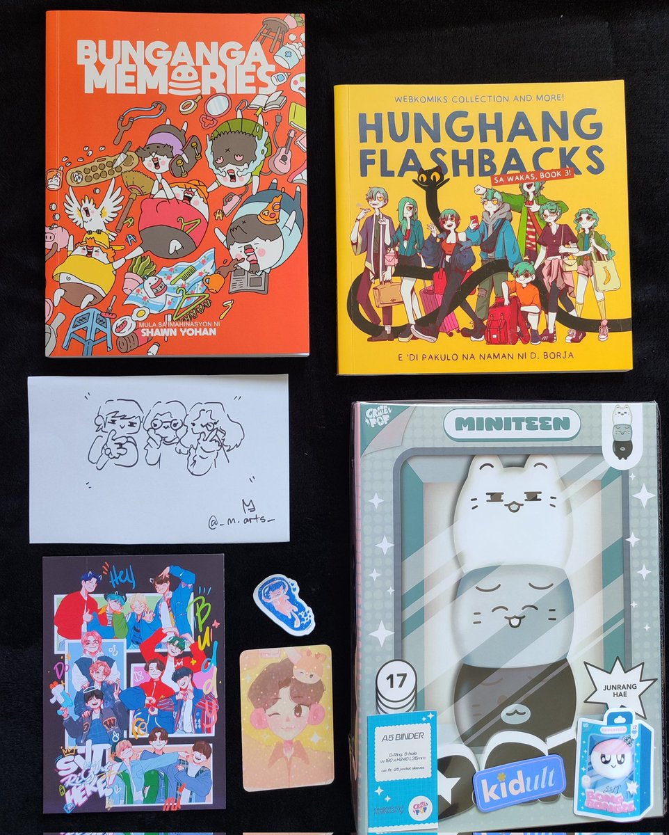 #Paskomiket haul 😖 Ate girl just went ham when she saw her fave artists' works LMAO

"sana wala si ____ para di ako mapagastos"
*said artist's work was there* 😭

"Dadaan" lang sana talaga kami kasi galing pa kami CSE yawa 🤣