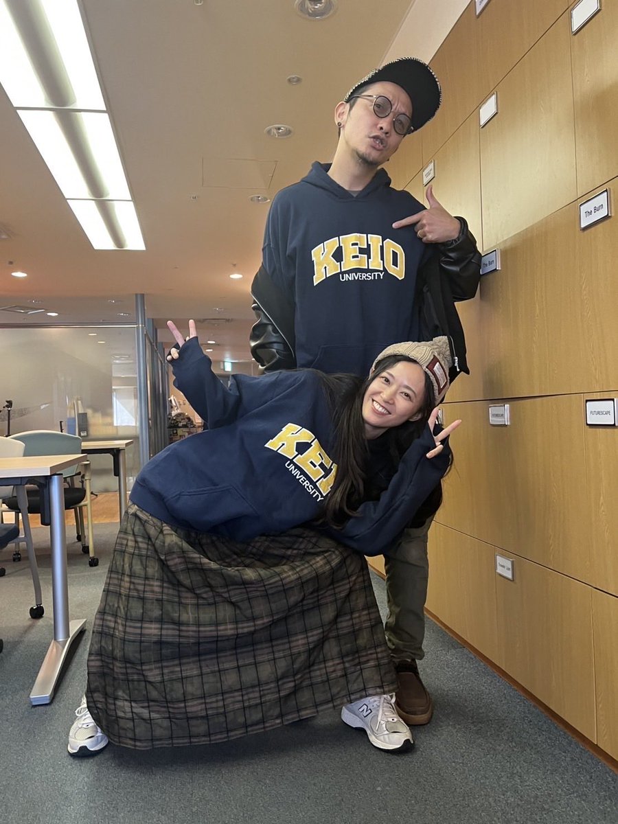 LovelyDay847's tweet image. オソロっち兄弟
みーーーーーーーっけ🫣

#キスライ はこの後12時から！🕛

#lovelyday847
#FMヨコハマ
#大河さんちゃんと着てきてくれました 。