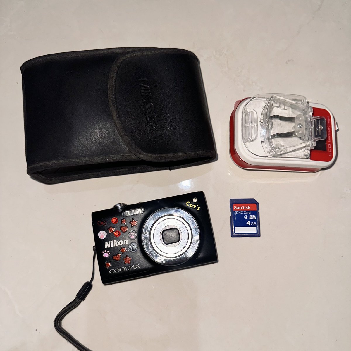 nana WTS DIGICAM NIKON tweet media