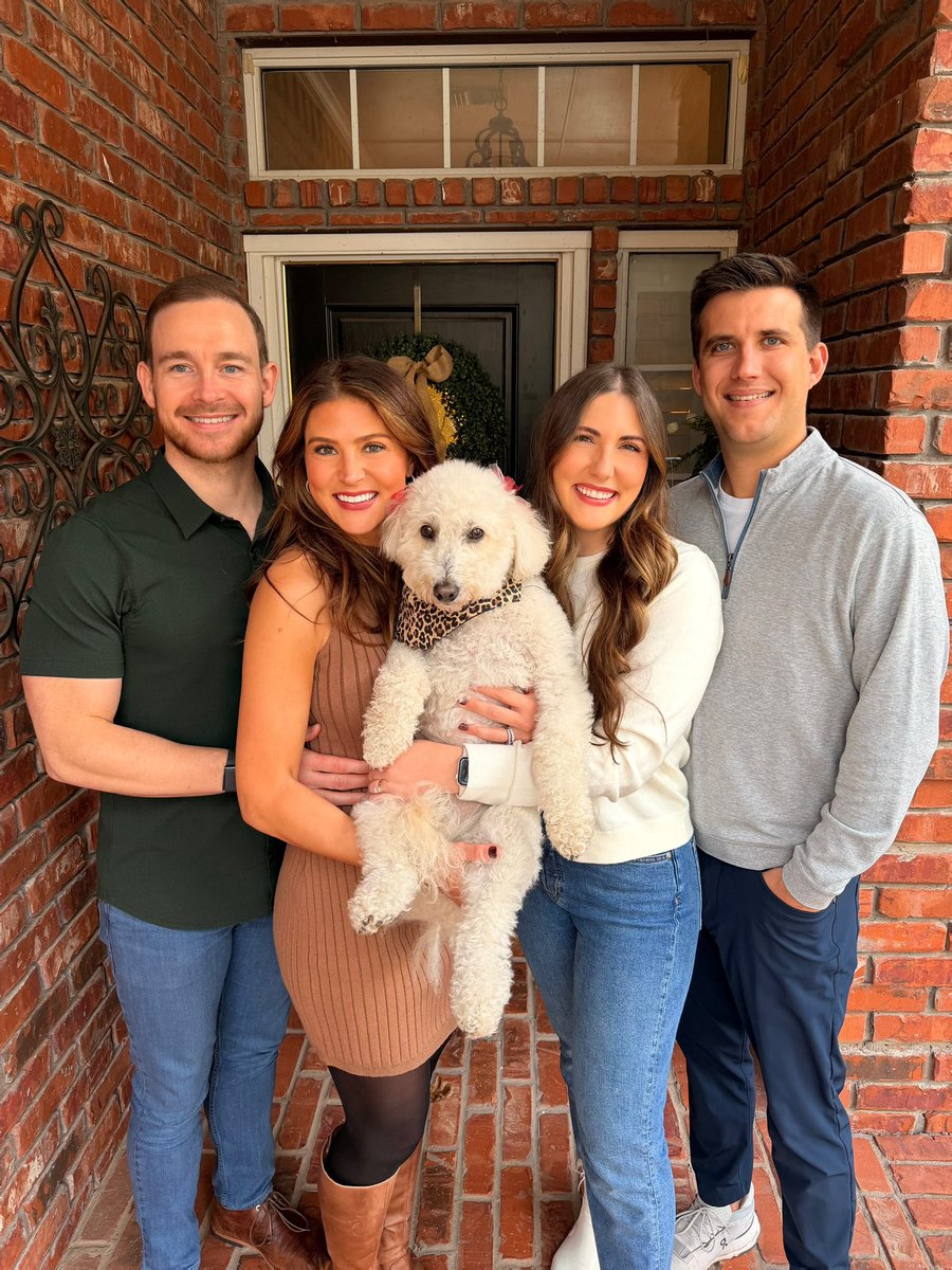 I’m thankful for any day I get to spend with my people ♥️ early Thanksgiving in Duncan!