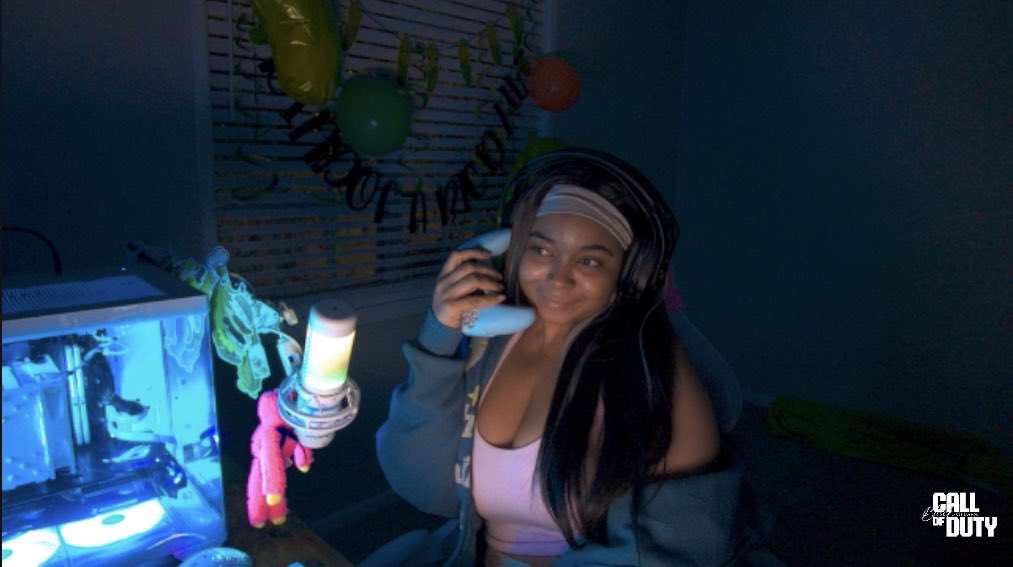 IT’S BO7 ZOMBIE SUNDAY WITH THE A-TEAM!!!🤩🩵🩷

Come say hi so the undead doesn’t get us 🩷

🩵: twitch.tv/kaisirii