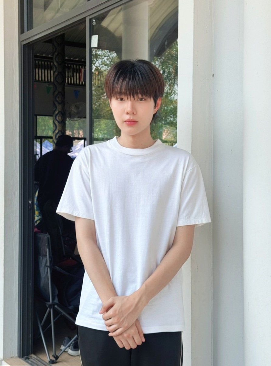 nampunny's tweet photo. he’s very polite! 🐇
 #nampingster ; @nampingnapat https://t.co/9v2bitZywT