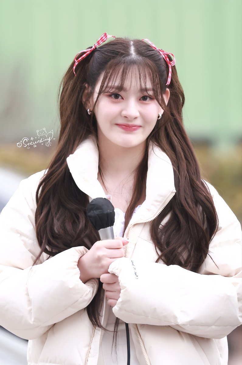 Seeunxiny's tweet image. 230218 딸기곰

#STAYC #스테이씨
#세은 #Seeun