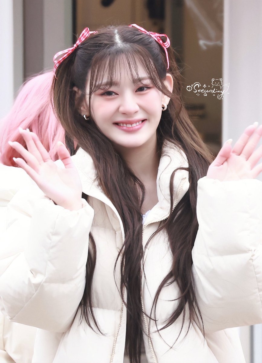 Seeunxiny's tweet image. 230218 딸기곰

#STAYC #스테이씨
#세은 #Seeun