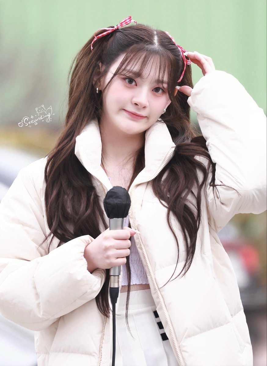 Seeunxiny's tweet image. 230218 딸기곰

#STAYC #스테이씨
#세은 #Seeun