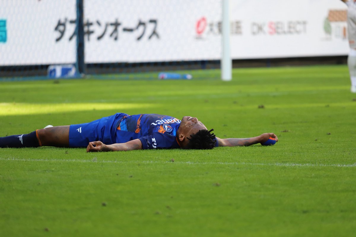 hqnq3tk's tweet image. 19ゴール目、次も頼んだよ👊🏻🔷🔶
#マテウスジェズス #MatheusJesus #vファーレン長崎 #vvaren #ALLNAGASAKI #j2