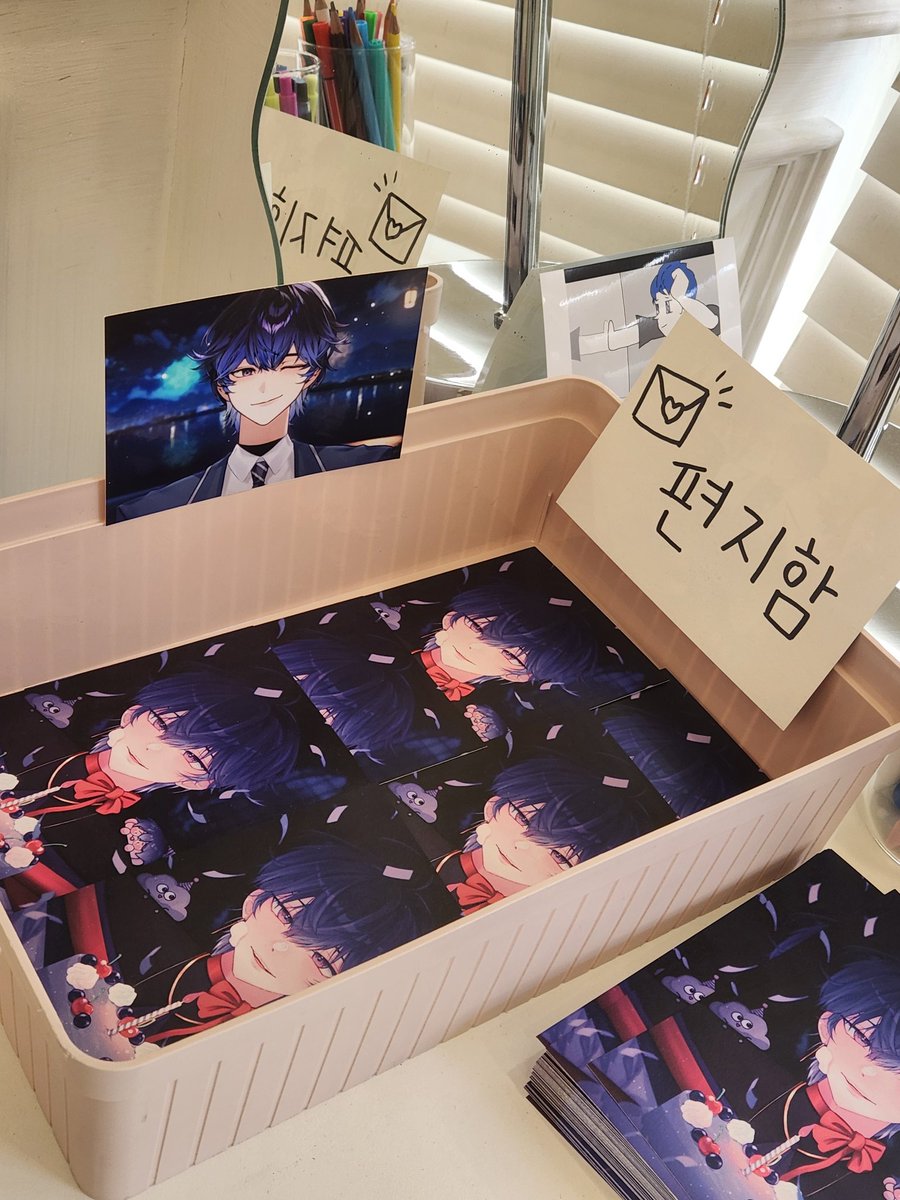 jjomi_is_small's tweet photo. #경_우리집_연금술사_탄신일_축

여유롭게 잘 즐기다왔어요. 
뒤에 조명하나하나 신경쓰신게 감동
돈도 새돈으로 바꿔주셔서 더 조았어요 (에헴!) 
😁룰룰랄라라 뽑기도 스릴만점 https://t.co/i5kXTrqlhN