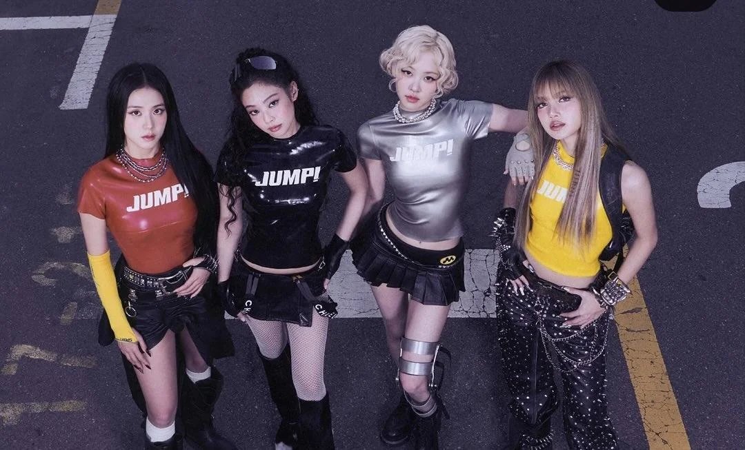 lovskpinks's tweet image. LISA HABLA DEL NUEVO ÁLBUM DE BLACKPINK: &quot;Faltan 3 meses para la última presentación de la gira! Acabo de terminar de grabar el video musical de BLACKPINK y estoy deseando mostrarles una nueva faceta, el álbum será muy novedoso. Tengo mucha curiosidad por la reacción de los fans&quot;